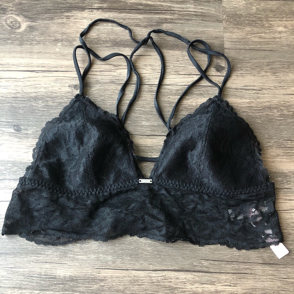 Pink Victoria’s Secret bralette